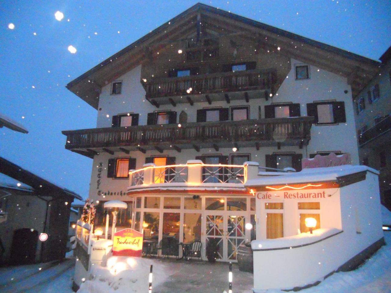 Hotel Trudnerhof Im Naturpark Trudnerhorn Trodena Luaran gambar